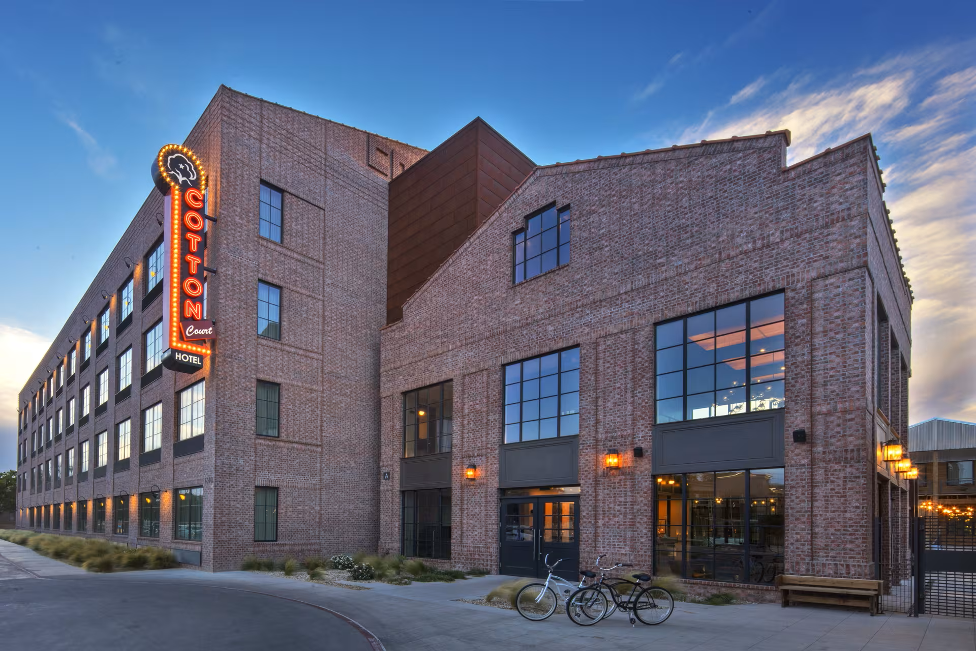 Cotton Court Hotel